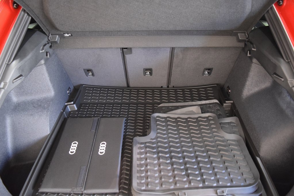 New 2025 Audi Q3 2.0T Premium Plus image 9