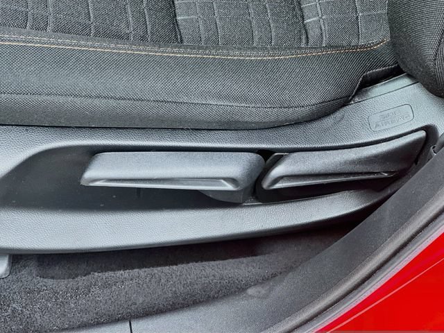 Used 2025 Honda HR-V Sport image 13