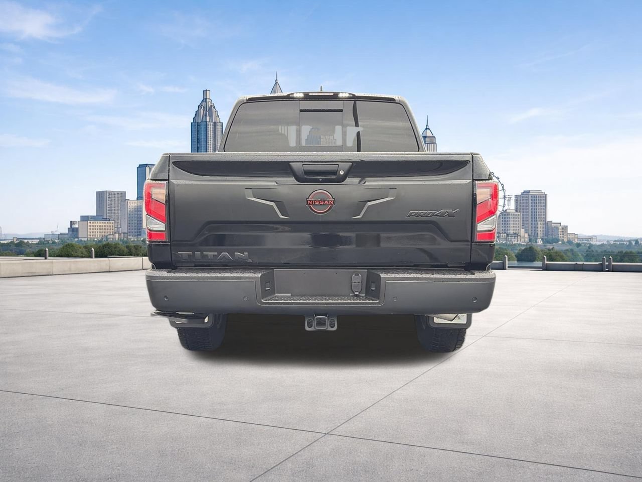 Used 2024 Nissan Titan PRO-4X w/ Pro-4x Convenience Package AWD/4WD image 29