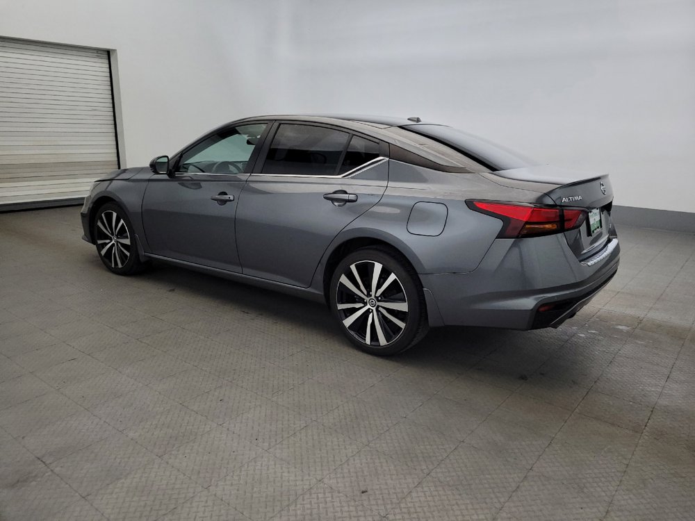 Used 2021 Nissan Altima 2.5 SR w/ SR Premium Package AWD/4WD image 3