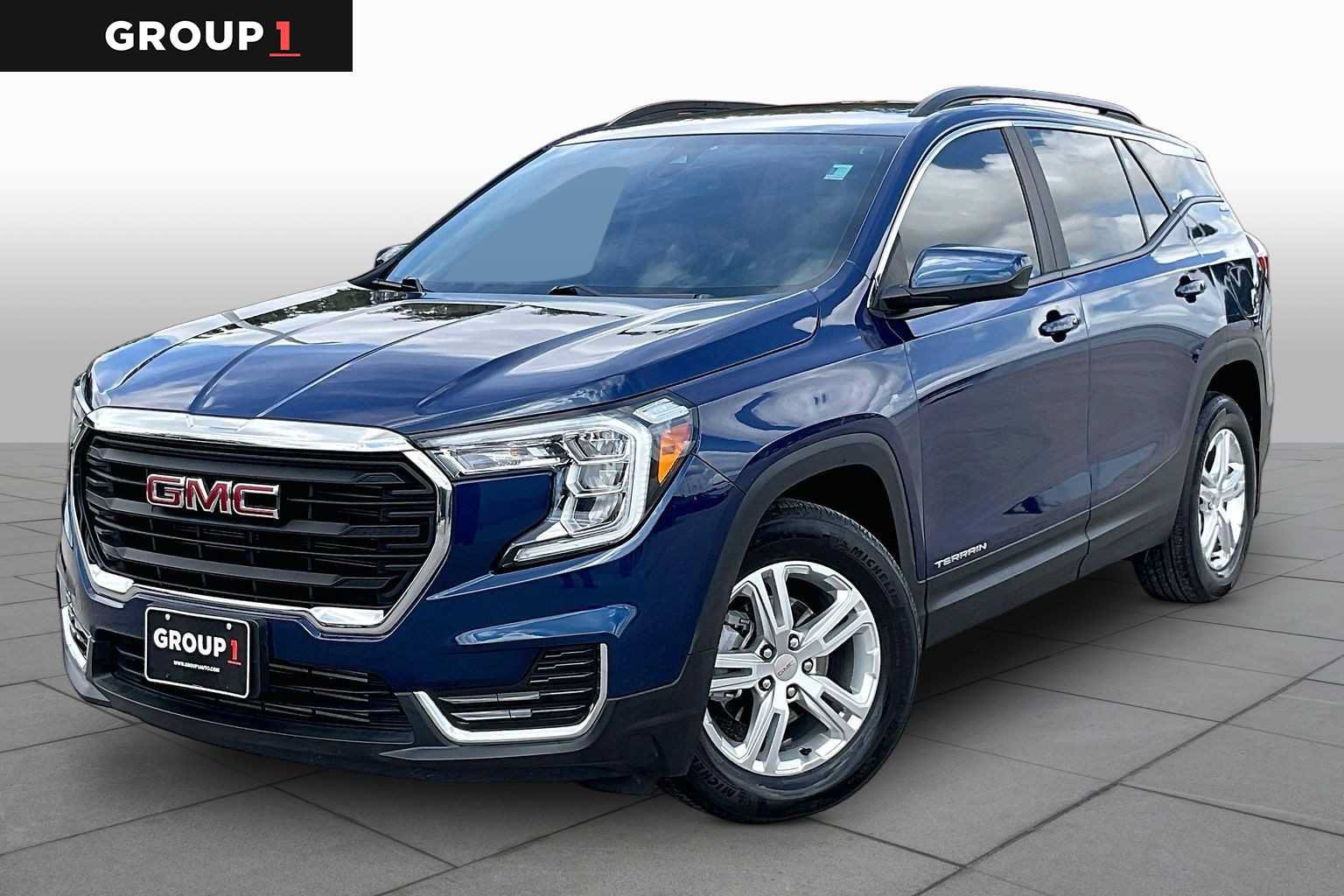 Used 2022 GMC Terrain SLE w/ Driver Convenience Package