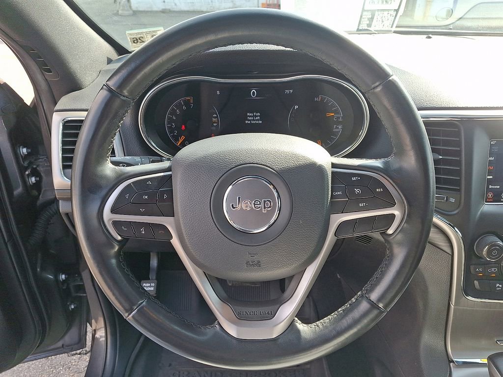 Used 2021 Jeep Grand Cherokee Laredo image 19