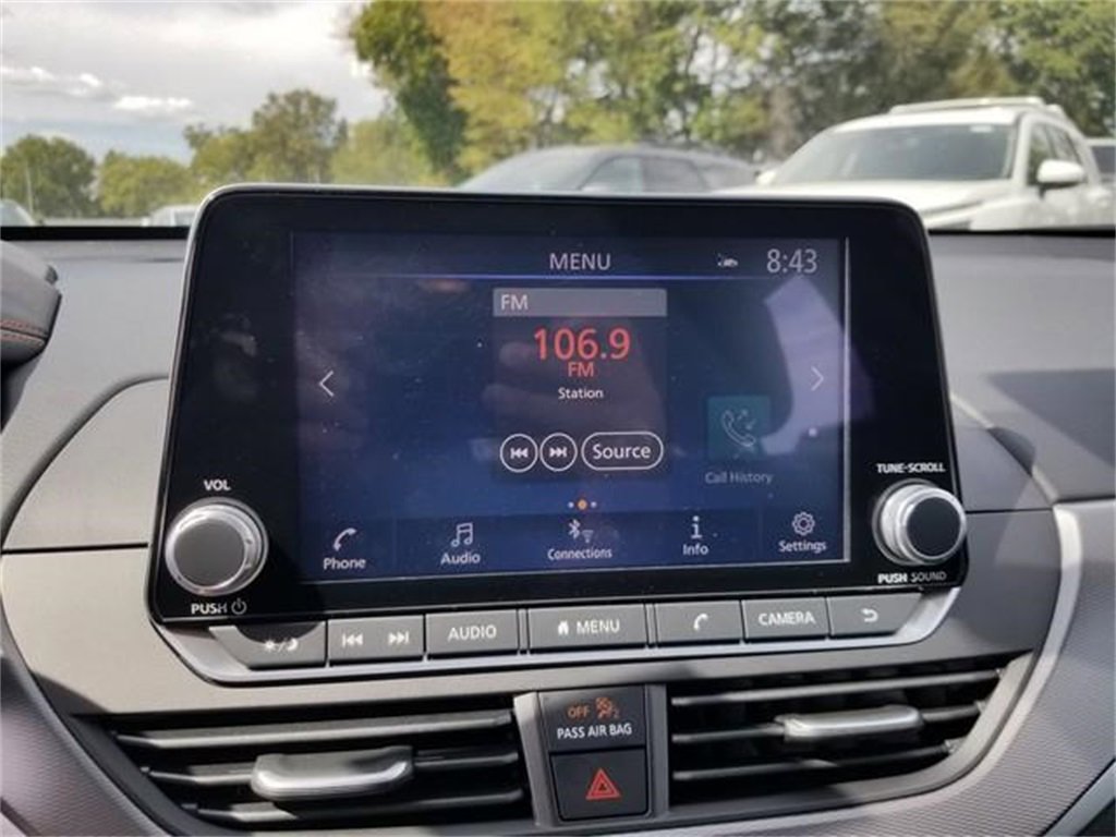 New 2025 Nissan Altima 2.5 SR image 12