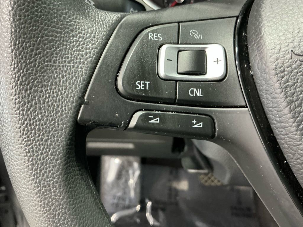 Used 2018 Volkswagen Atlas S image 25