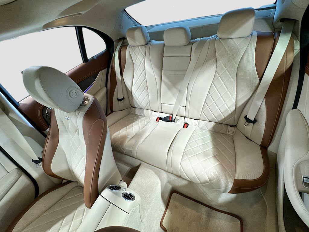 Used 2022 Mercedes-Benz E 450 4MATIC Sedan image 15