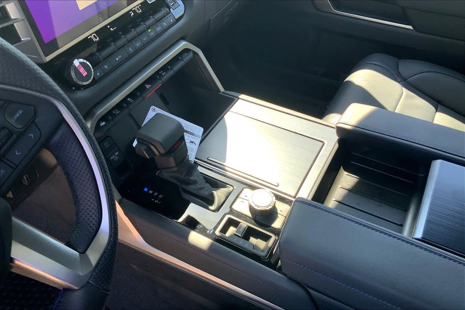New 2026 Toyota Tundra Platinum AWD/4WD image 7