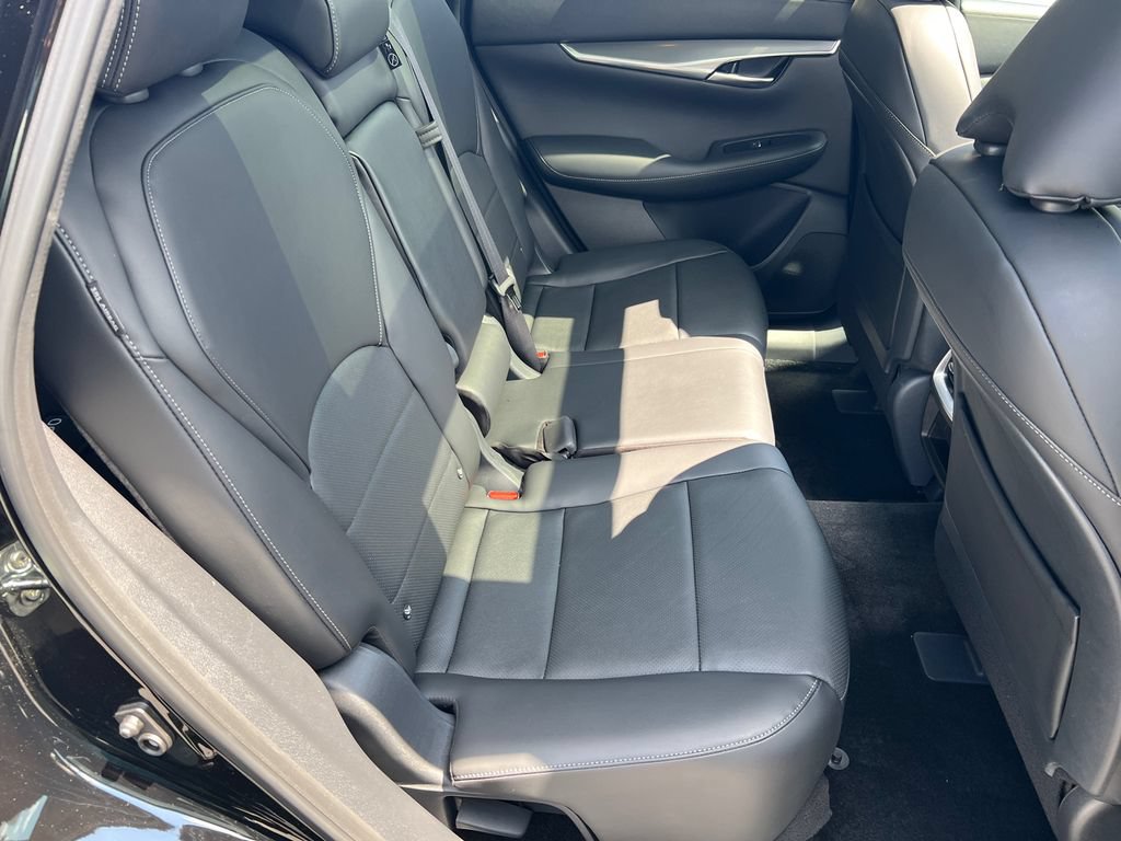 Certified 2025 INFINITI QX50 Luxe AWD/4WD image 16