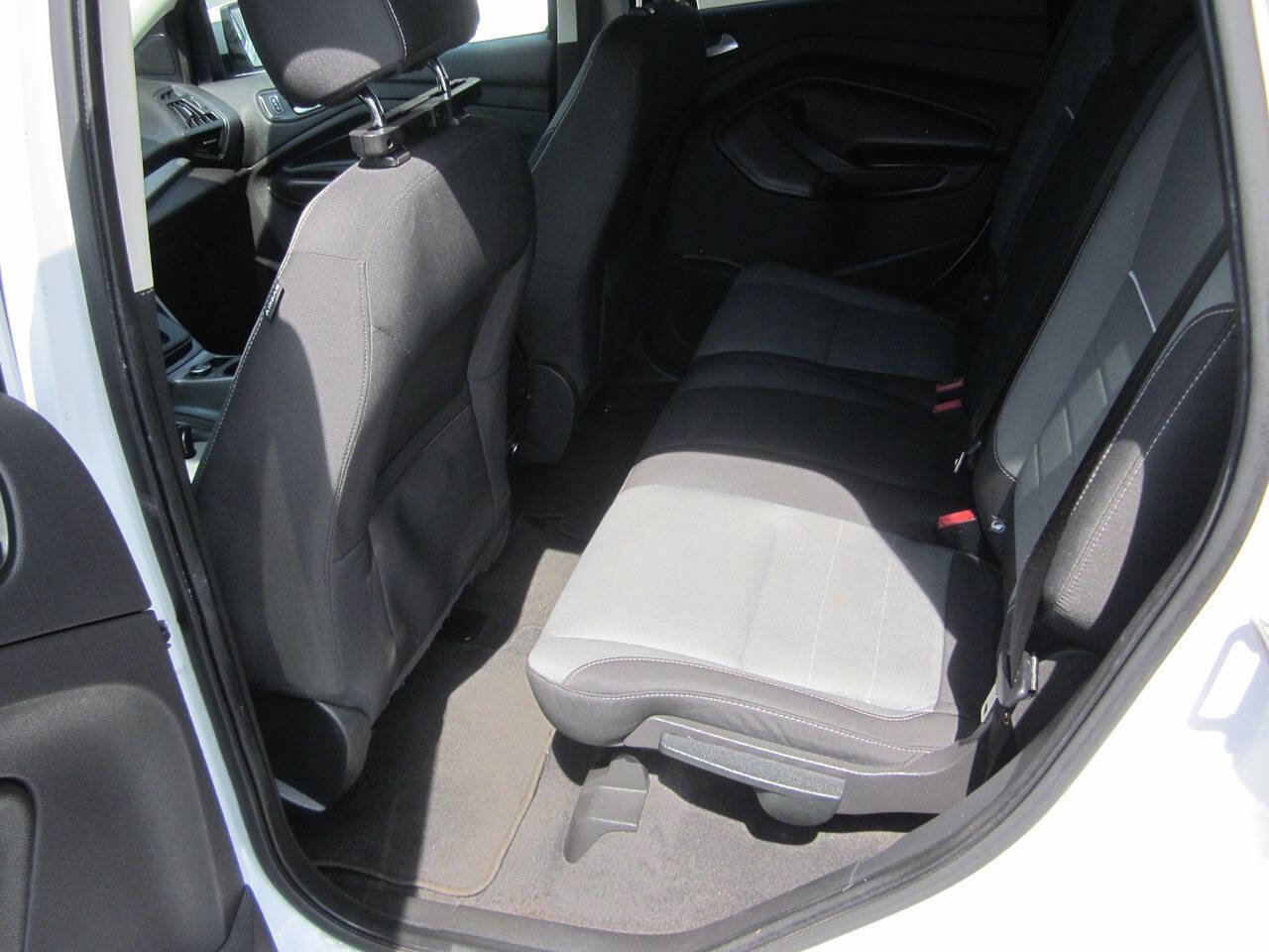 Used 2014 Ford Escape SE image 12