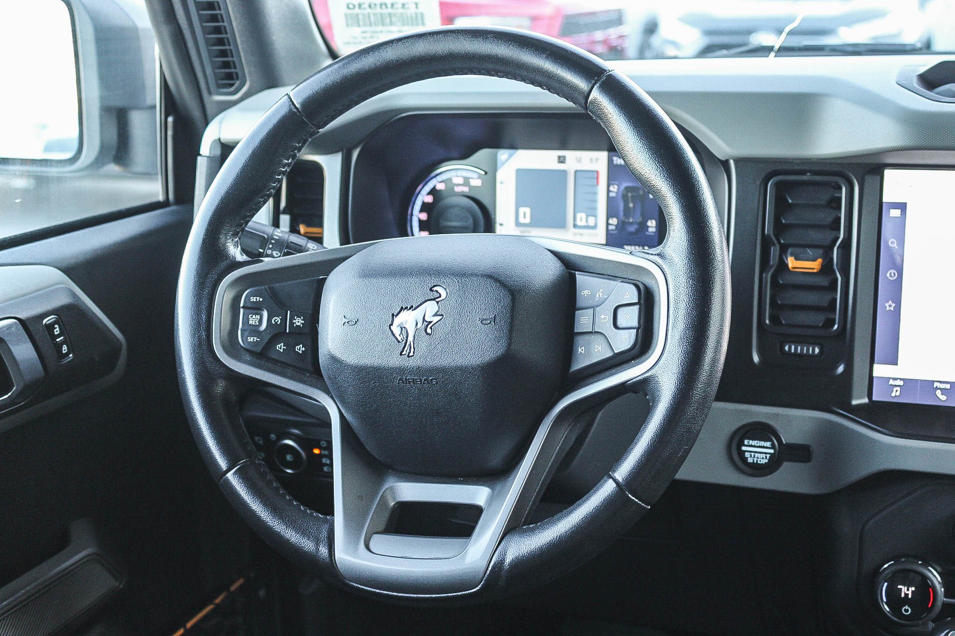 Used 2023 Ford Bronco Badlands AWD/4WD image 15
