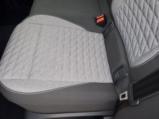 Used 2025 Volkswagen Tiguan S image 14