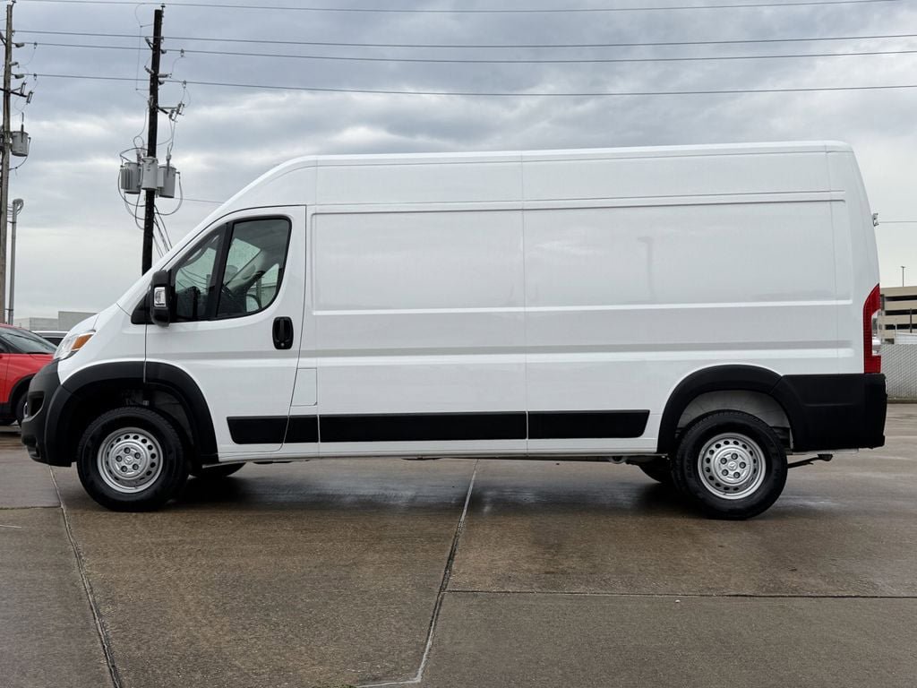 Used 2026 RAM ProMaster 2500 w/ Convenience Group FWD image 6