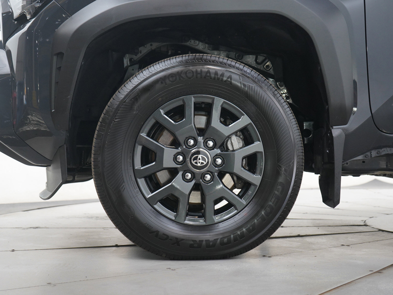 Used 2025 Toyota 4Runner SR5 image 29