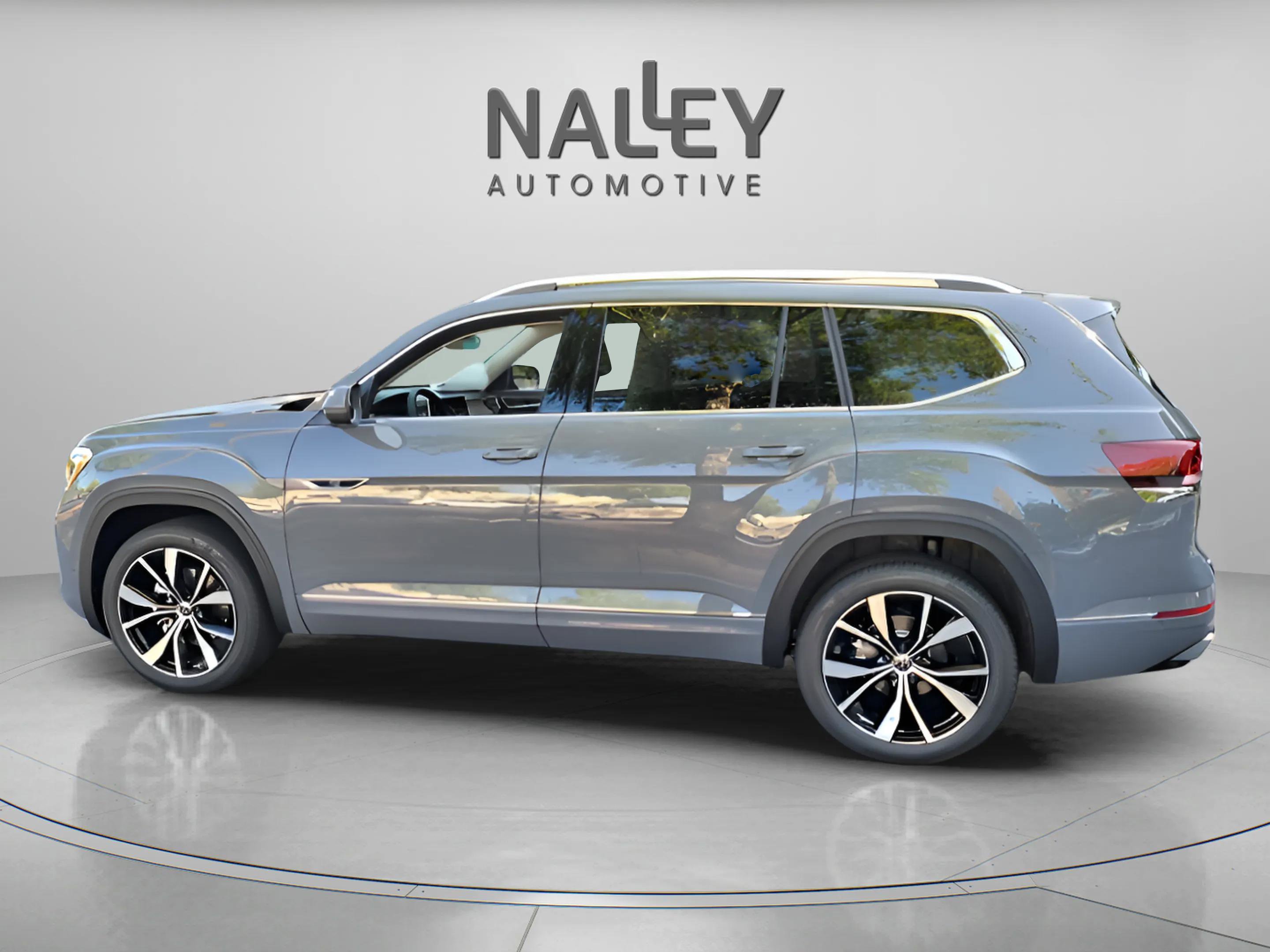 New 2026 Volkswagen Atlas SEL Premium R-Line image 3