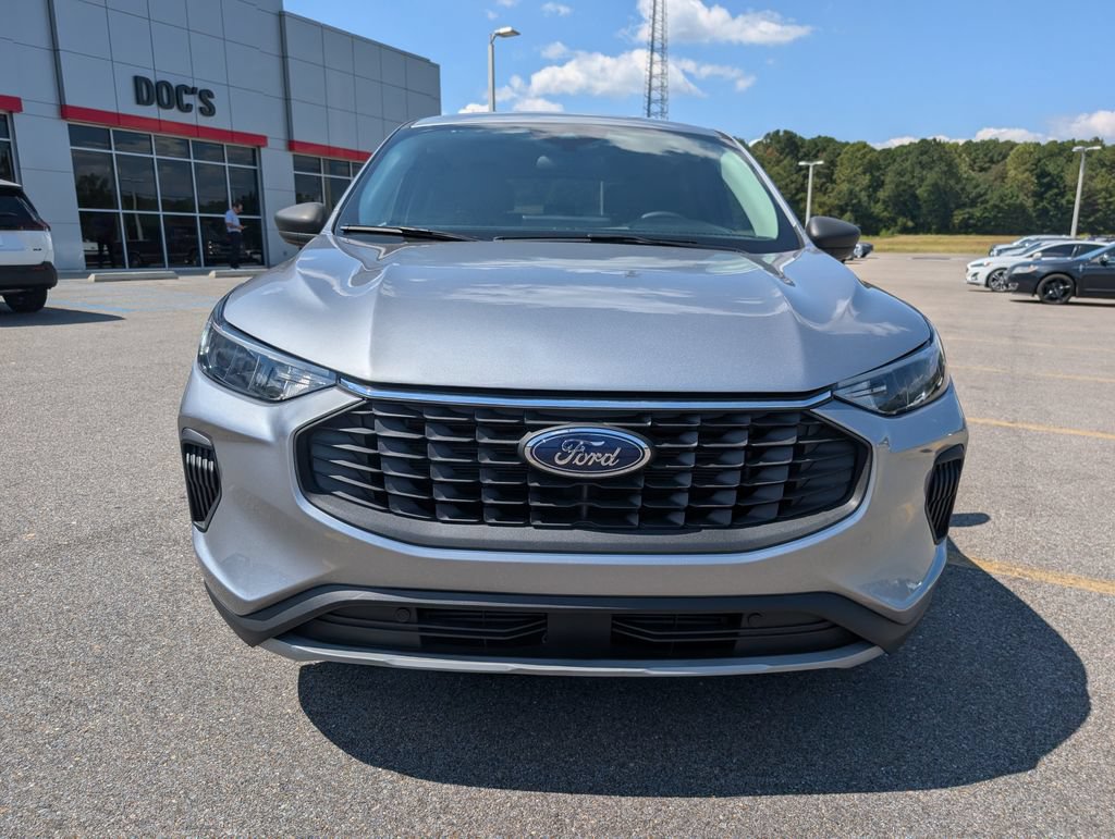 Used 2023 Ford Escape Active w/ Tech Pack #1 FWD image 8