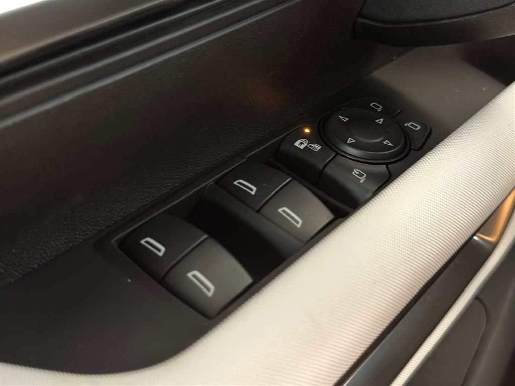 New 2025 GMC Hummer EV 2X image 39