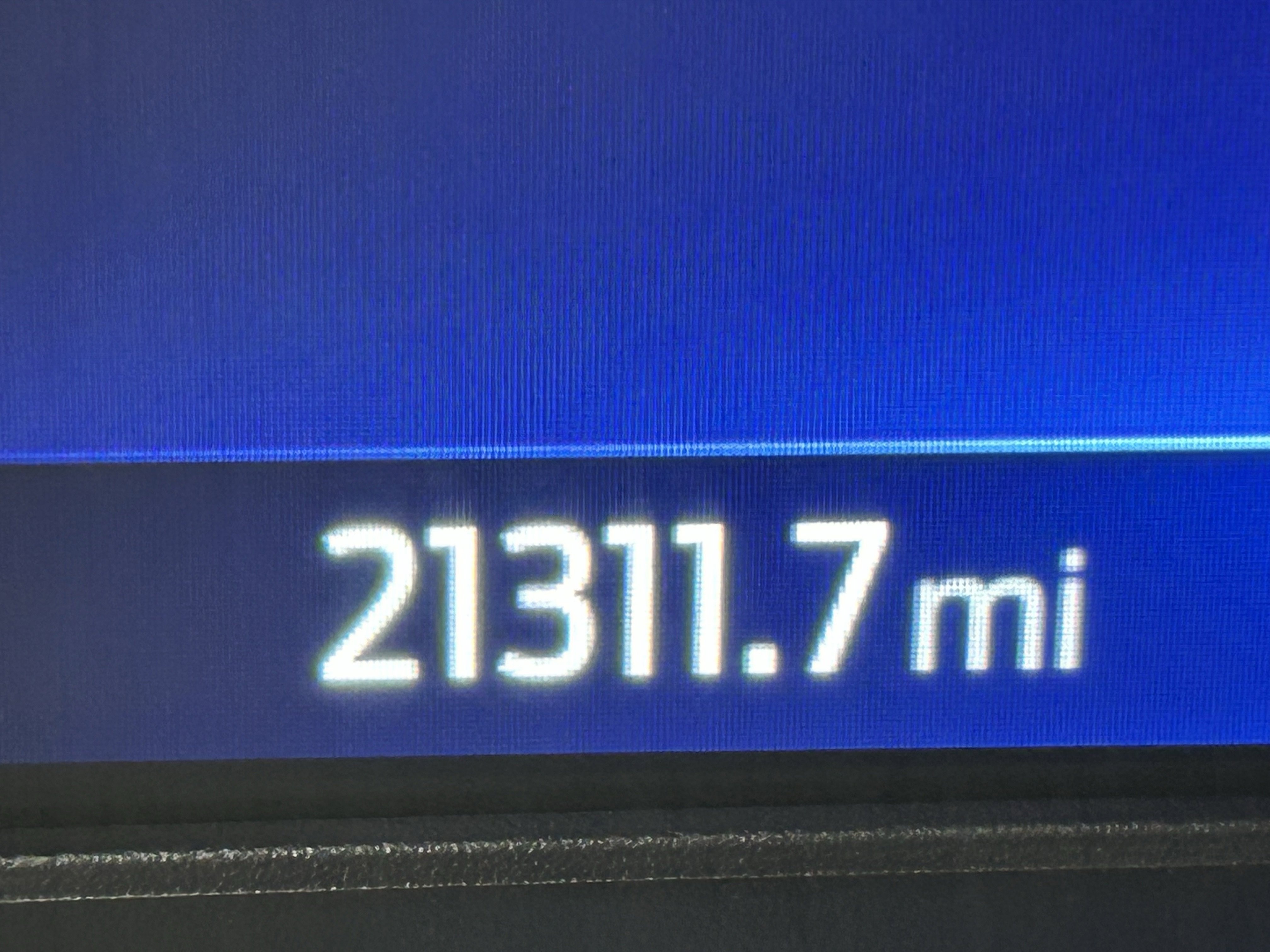 Used 2023 Ford Explorer XLT w/ Equipment Group 202A image 24