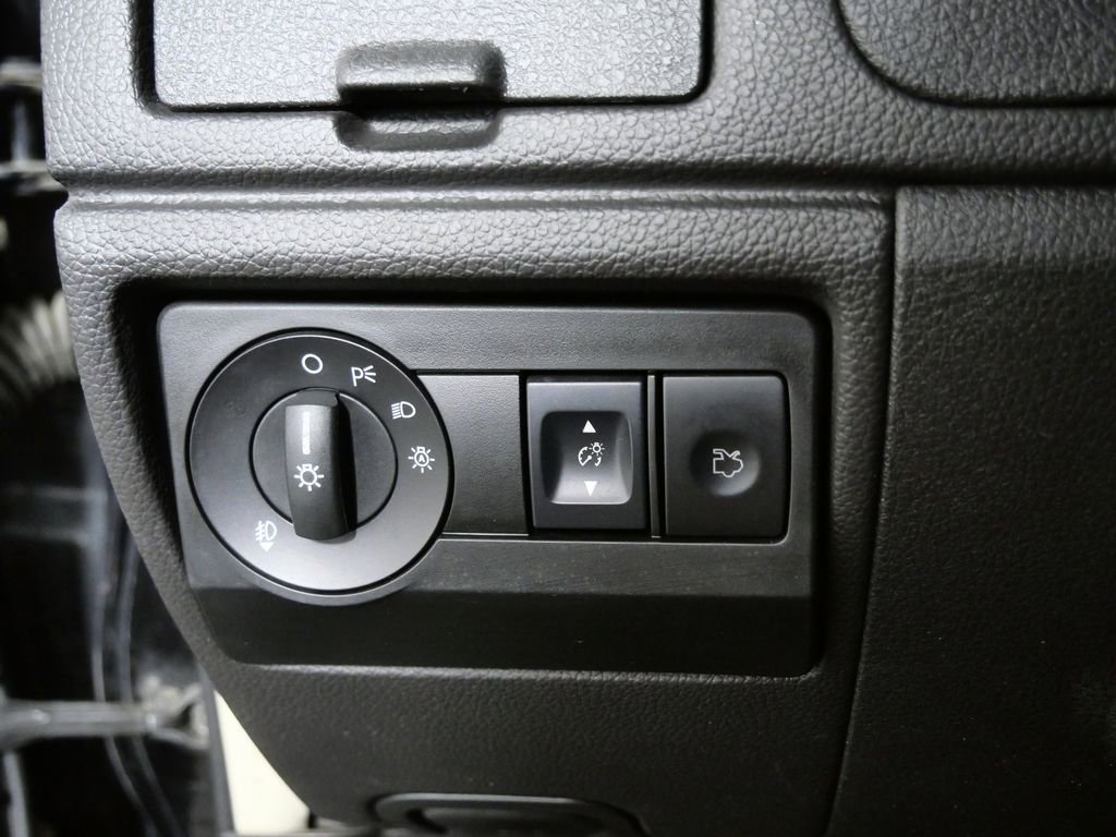 Used 2012 Ford Fusion SEL FWD image 21