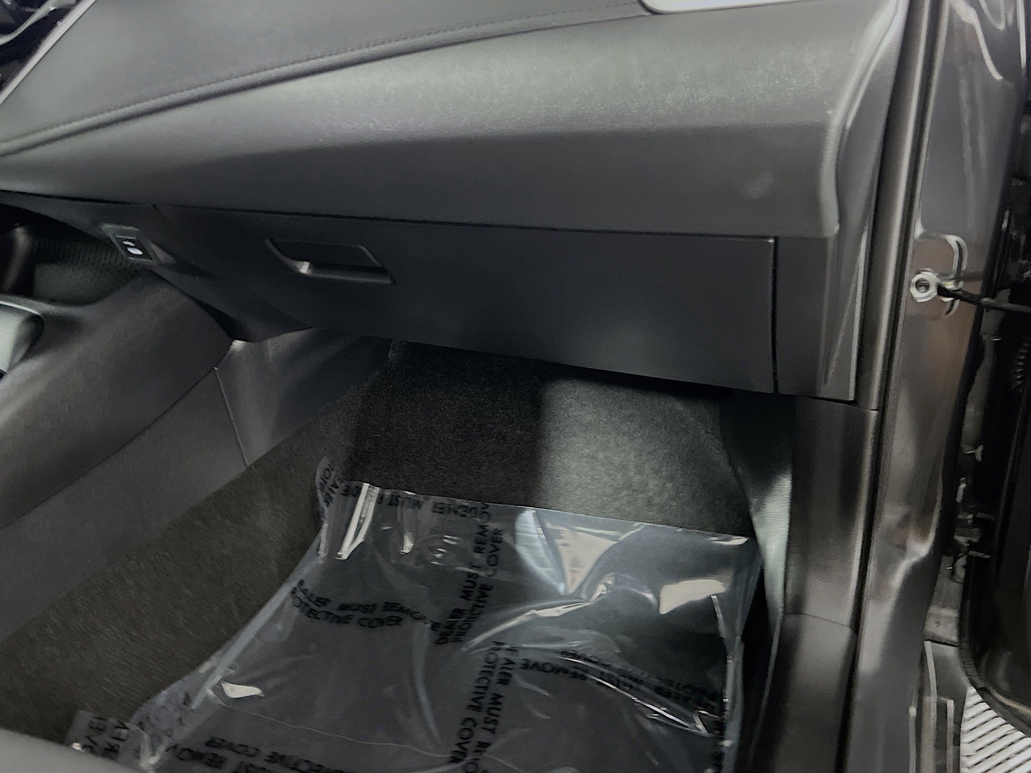 Used 2025 Toyota Corolla SE image 36