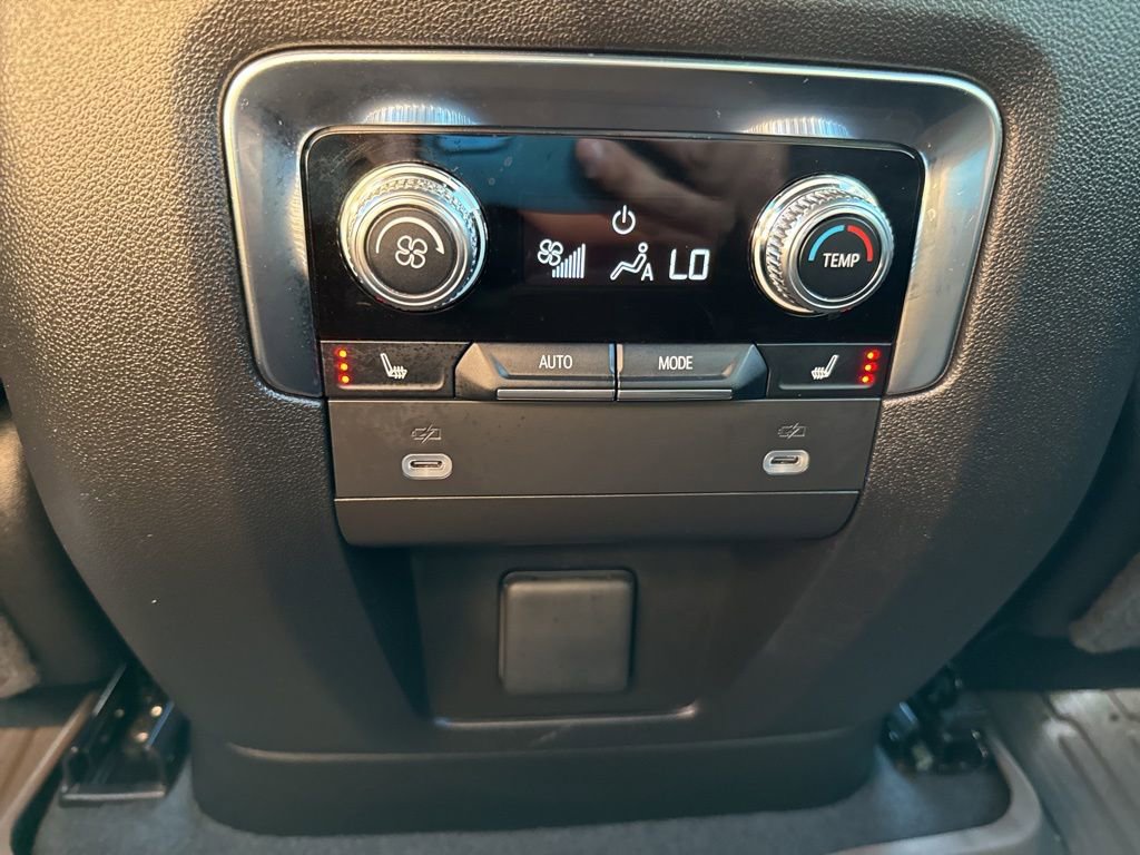 Certified 2024 GMC Yukon XL Denali image 49