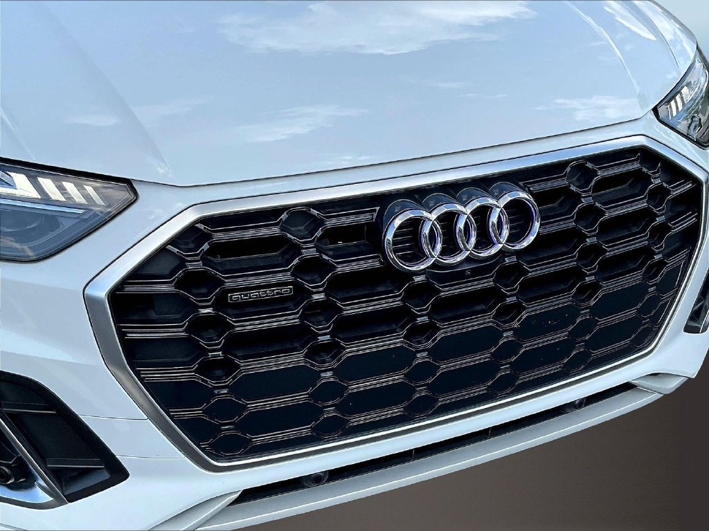 Used 2024 Audi Q5 2.0T Prestige AWD/4WD image 35
