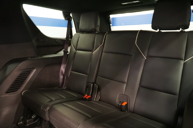 Used 2021 Cadillac Escalade Premium Luxury w/ Driver Assist Tech Package AWD/4WD image 25