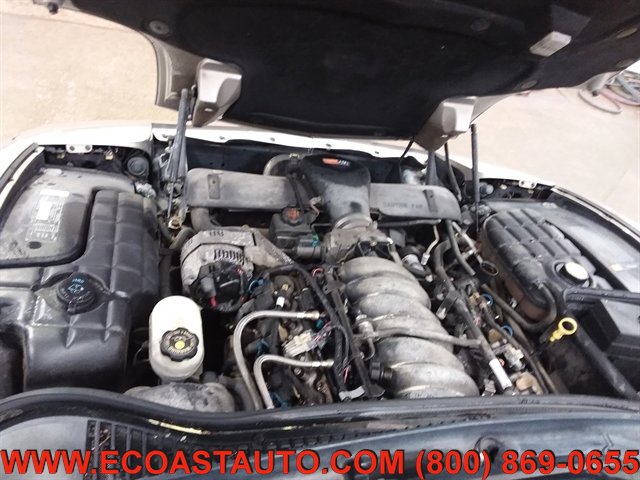 Used 1998 Chevrolet Corvette Convertible w/ Memory Pkg RWD image 9