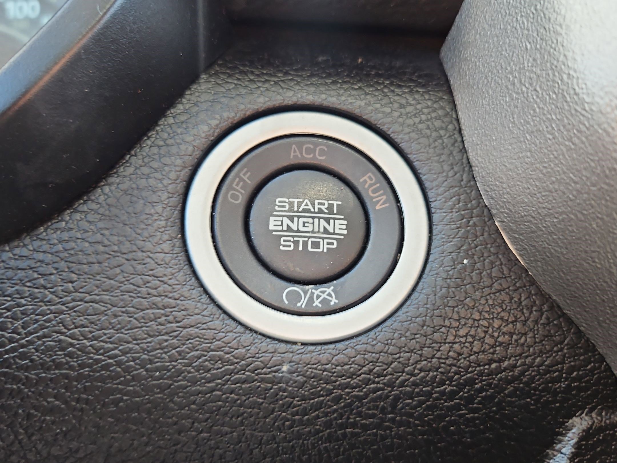 Used 2024 RAM 2500 Laramie image 19