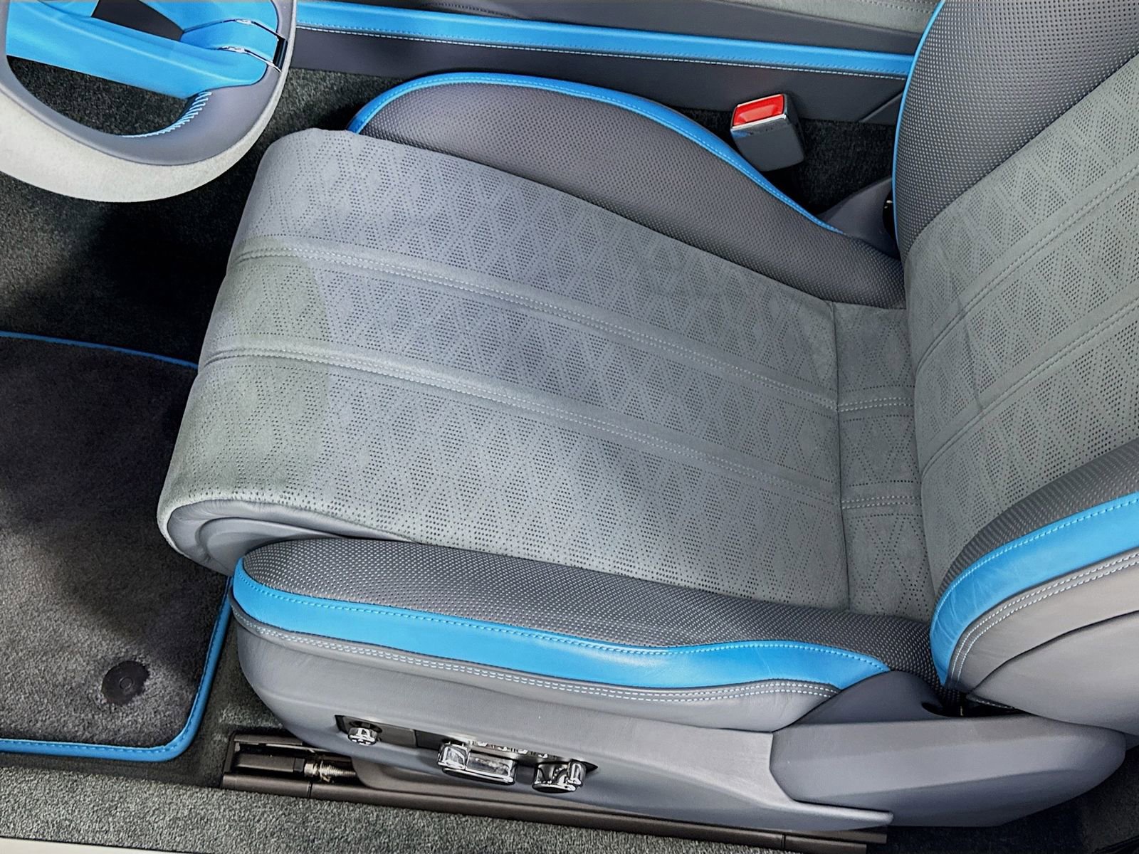 Used 2025 Bentley Continental GT Speed image 19