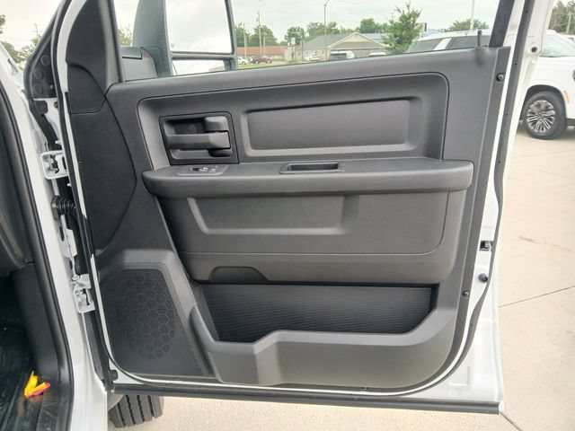 New 2026 RAM 4500 Tradesman w/ Chrome Appearance Group AWD/4WD image 17
