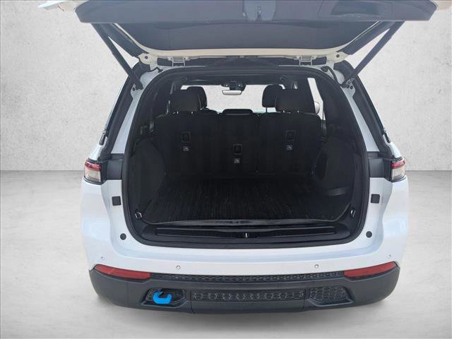 Certified 2023 Jeep Grand Cherokee Trailhawk image 7