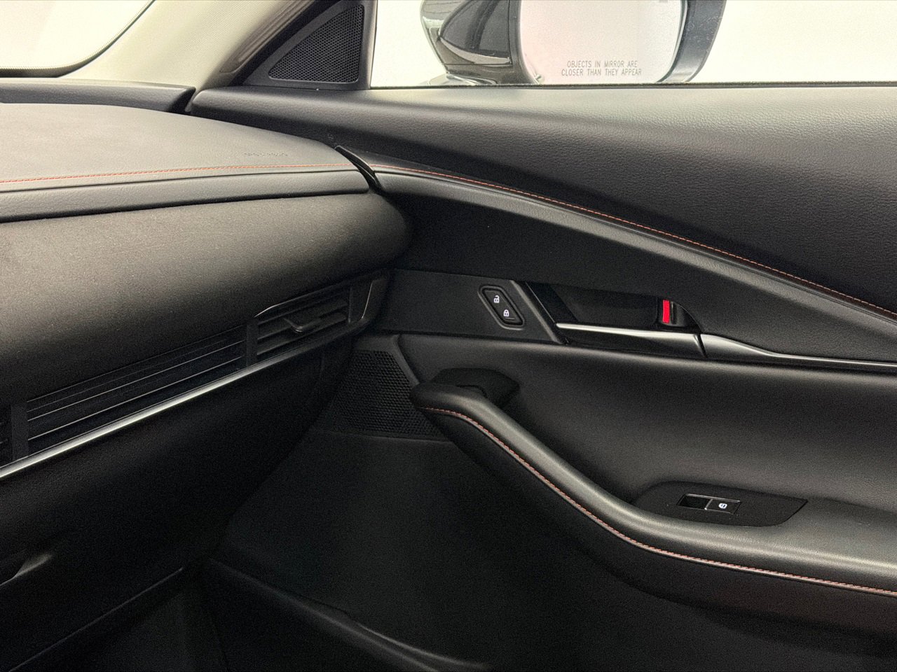 Certified 2025 MAZDA CX-30 Carbon image 33