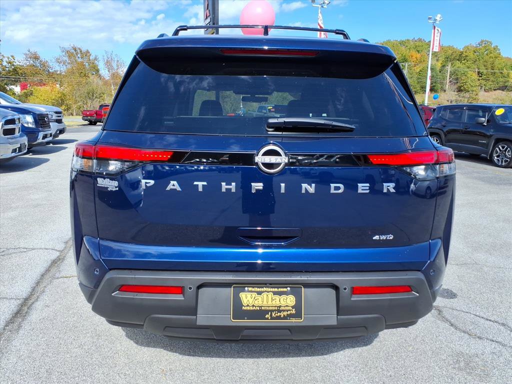 Certified 2025 Nissan Pathfinder SV image 16