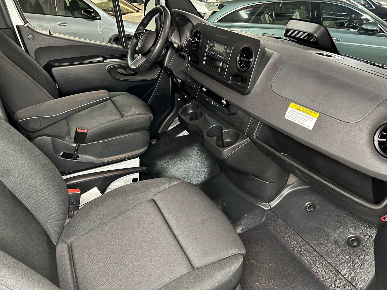 Used 2025 Mercedes-Benz Sprinter 2500 image 11
