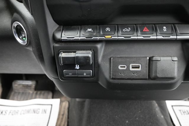 Used 2024 GMC Sierra 1500 Pro w/ Graphite Edition AWD/4WD image 14