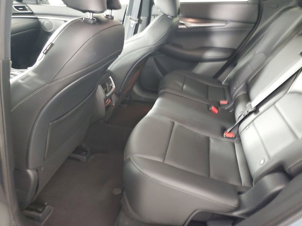 Used 2025 INFINITI QX55 Luxe w/ Cargo Package image 13