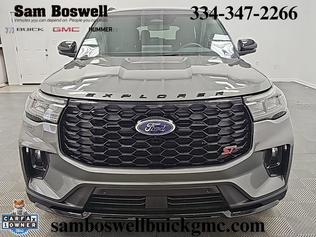 Used 2025 Ford Explorer ST w/ Sun And Sound Package image 3