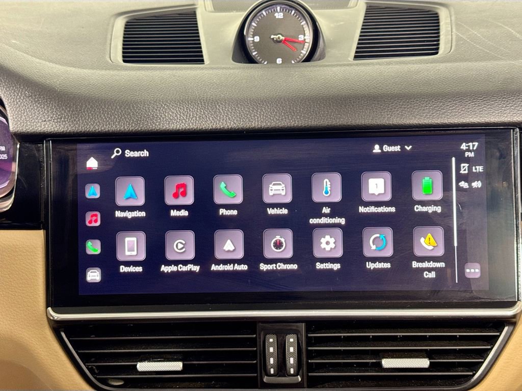 Used 2022 Porsche Cayenne E-Hybrid image 15