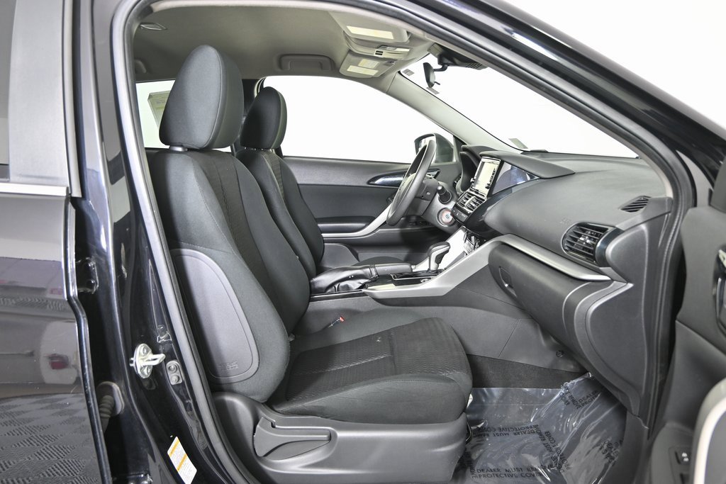 Used 2022 Mitsubishi Eclipse Cross ES image 13