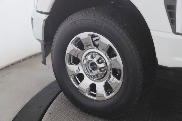 Used 2025 Ford F350 Lariat w/ Chrome Package image 11