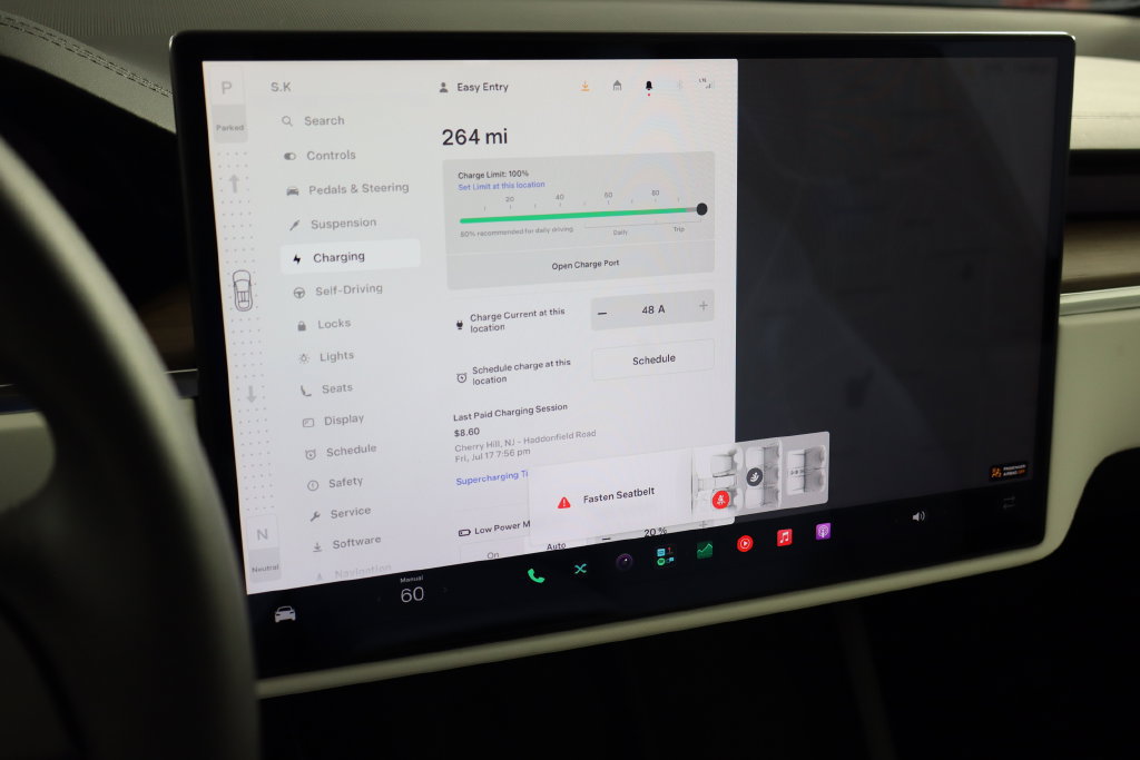 Used 2023 Tesla Model X AWD/4WD image 32