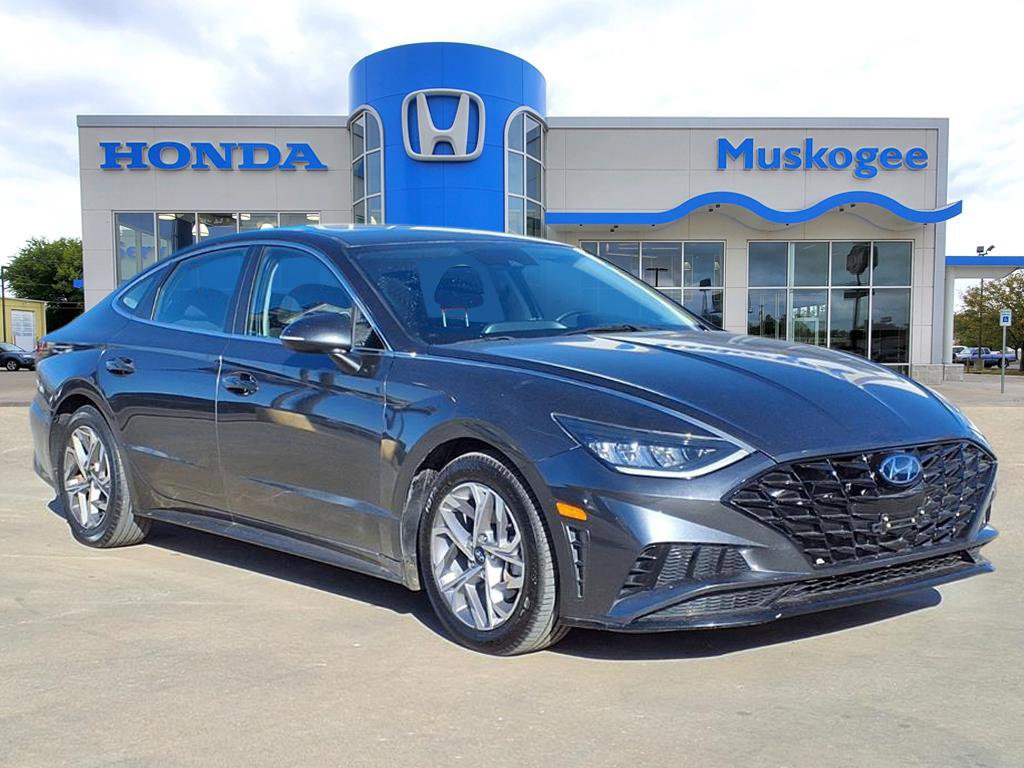 Used 2021 Hyundai Sonata SEL image 1
