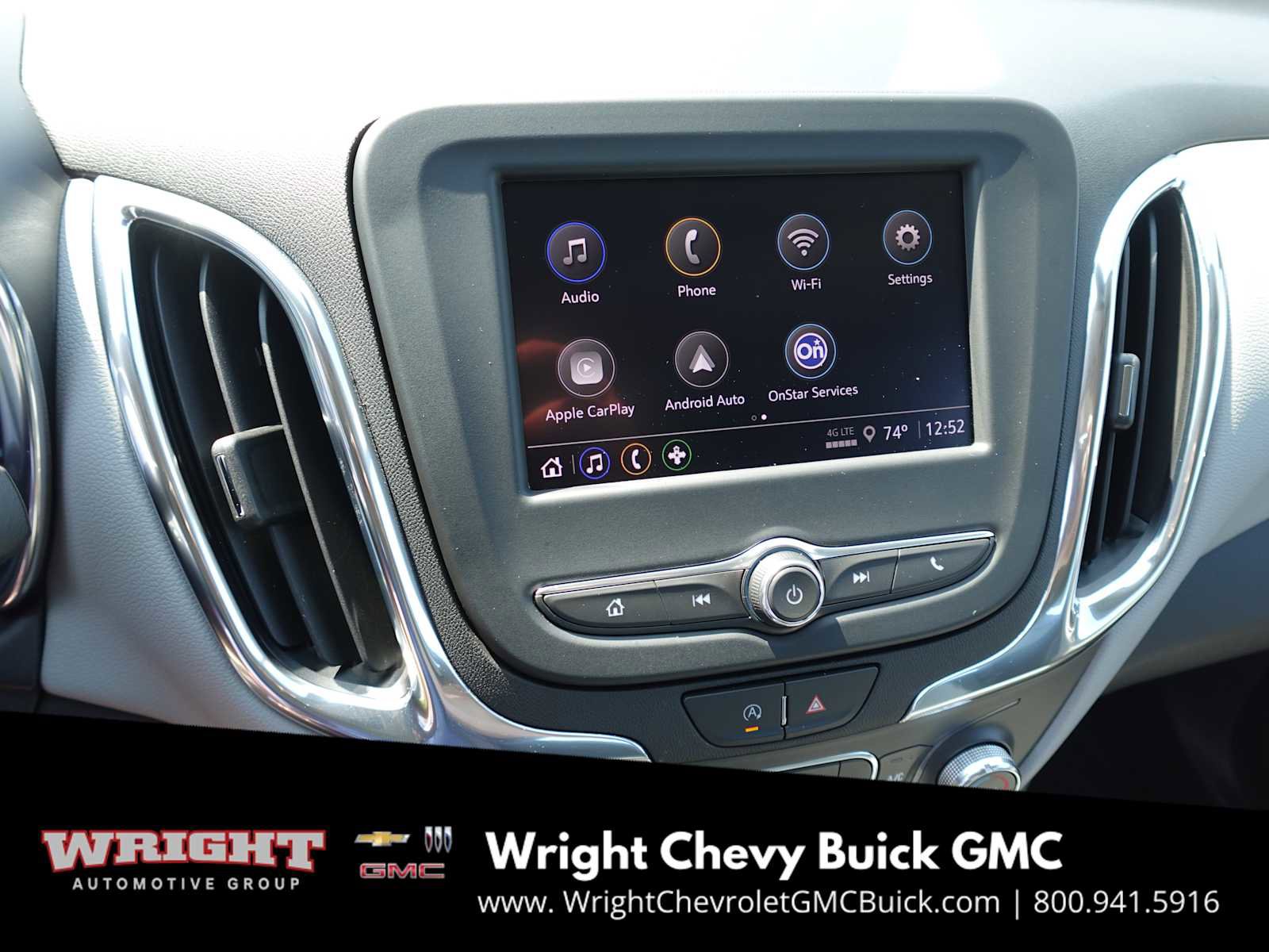 Used 2022 Chevrolet Equinox LS image 18