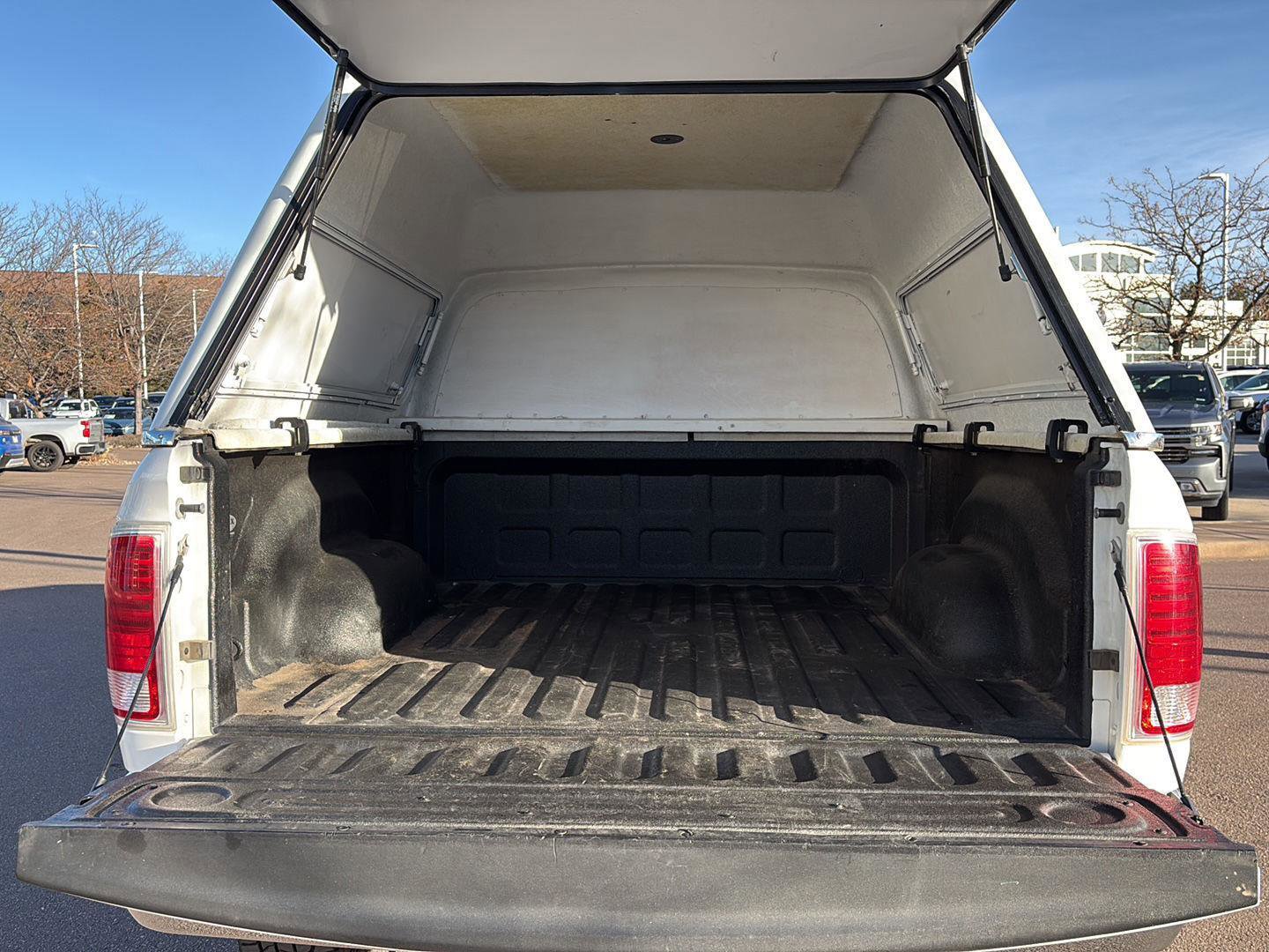 Used 2015 RAM 2500 Laramie w/ Protection Group image 7