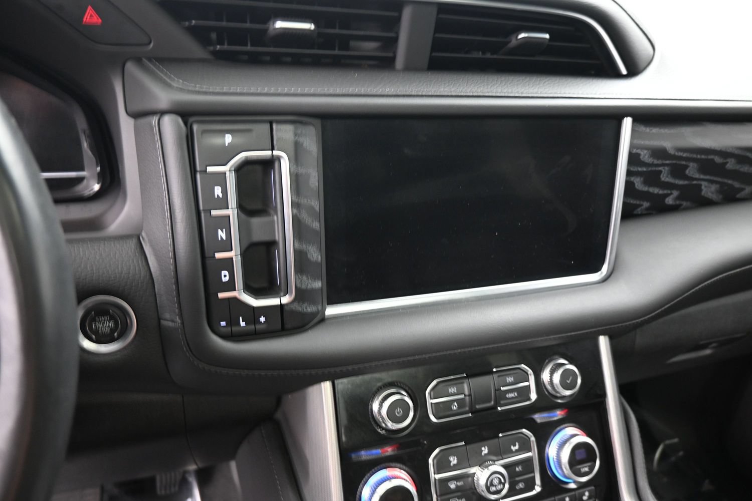 Used 2022 GMC Yukon Denali AWD/4WD image 15