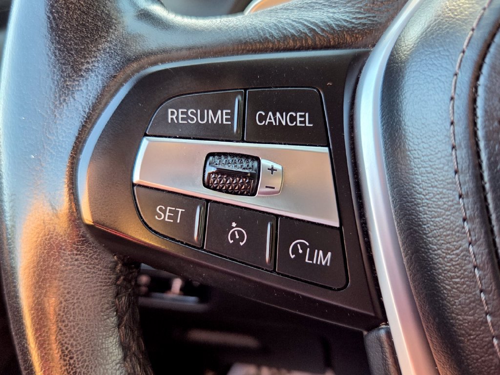 Used 2020 BMW X5 xDrive40i w/ Premium Package AWD/4WD image 28