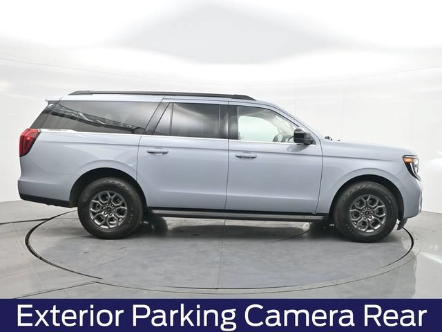 Used 2025 Ford Expedition Max Active AWD/4WD image 5