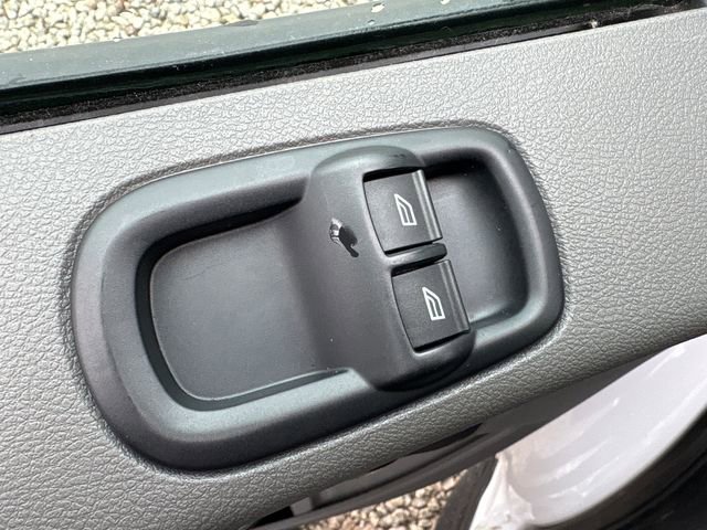 Used 2023 Ford Transit 350 XLT image 22