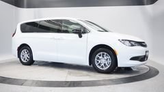 New 2026 Chrysler Voyager LX FWD image 8