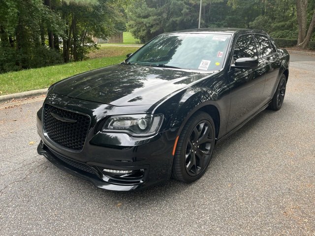Used 2020 Chrysler 300 Touring L w/ Value Package