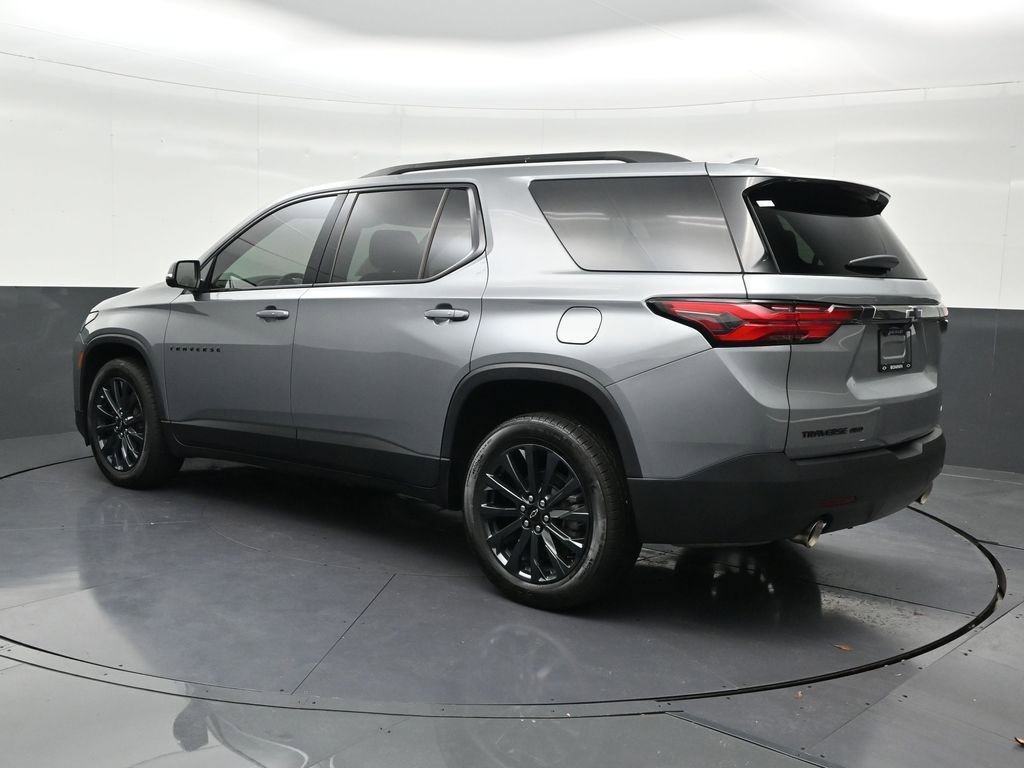 Used 2023 Chevrolet Traverse RS image 4